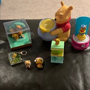 Lot of pooh bear items